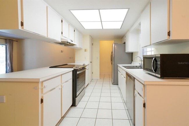 Building Photo - 6260 Morning Mist Ln