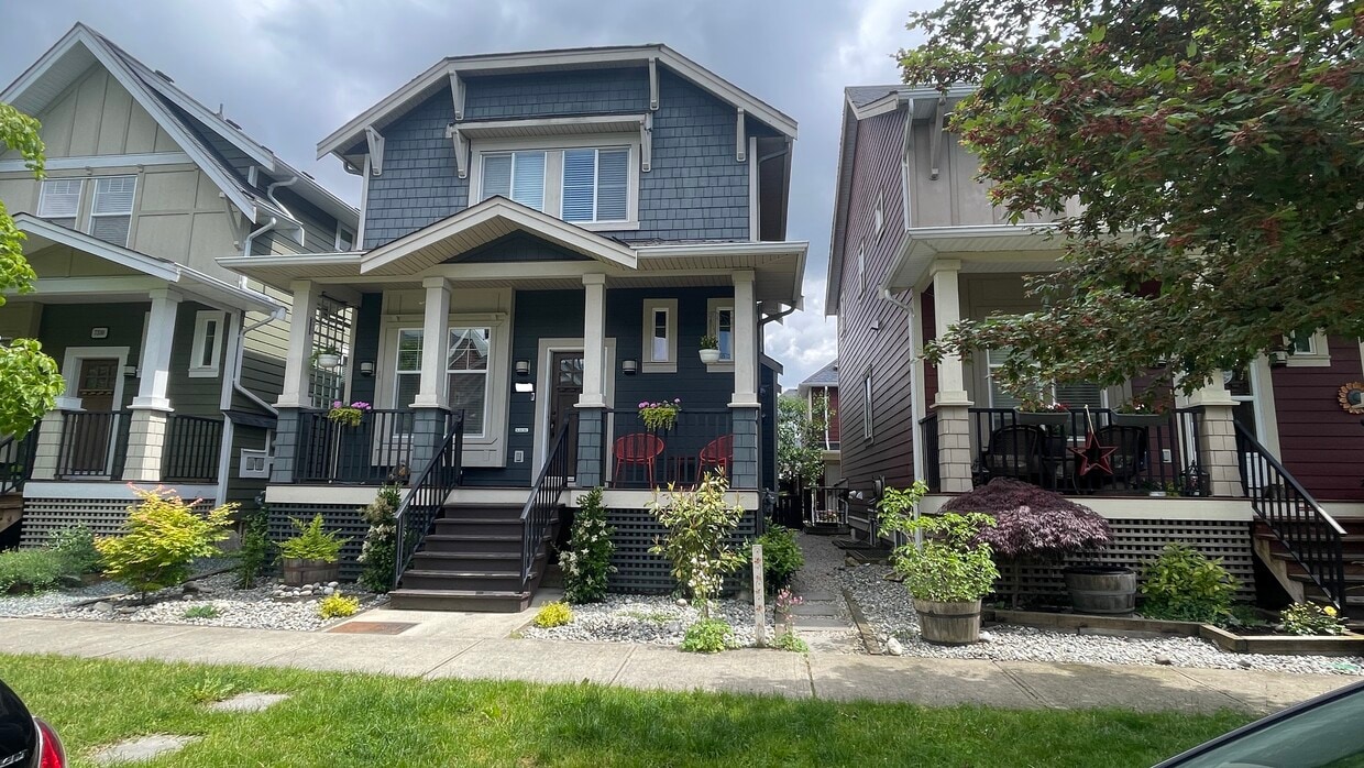 Photo principale - 7324 191B St