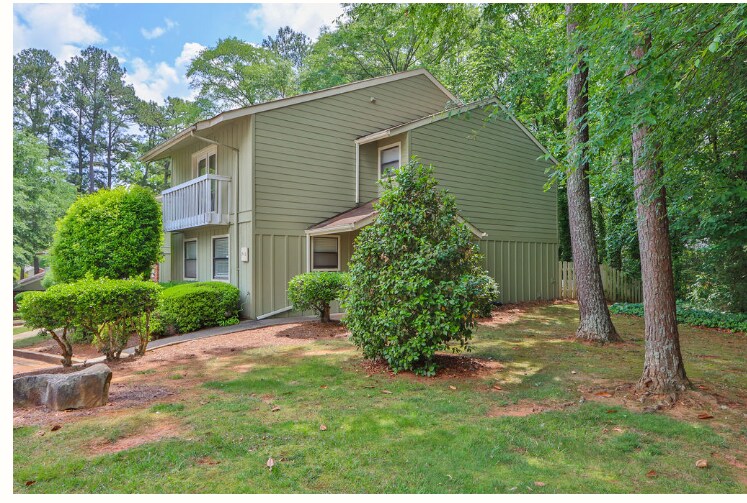 Primary Photo - 743 Somerset Ct