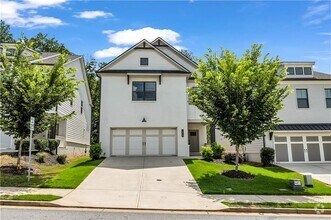 Building Photo - 1813 Westfall Lndg