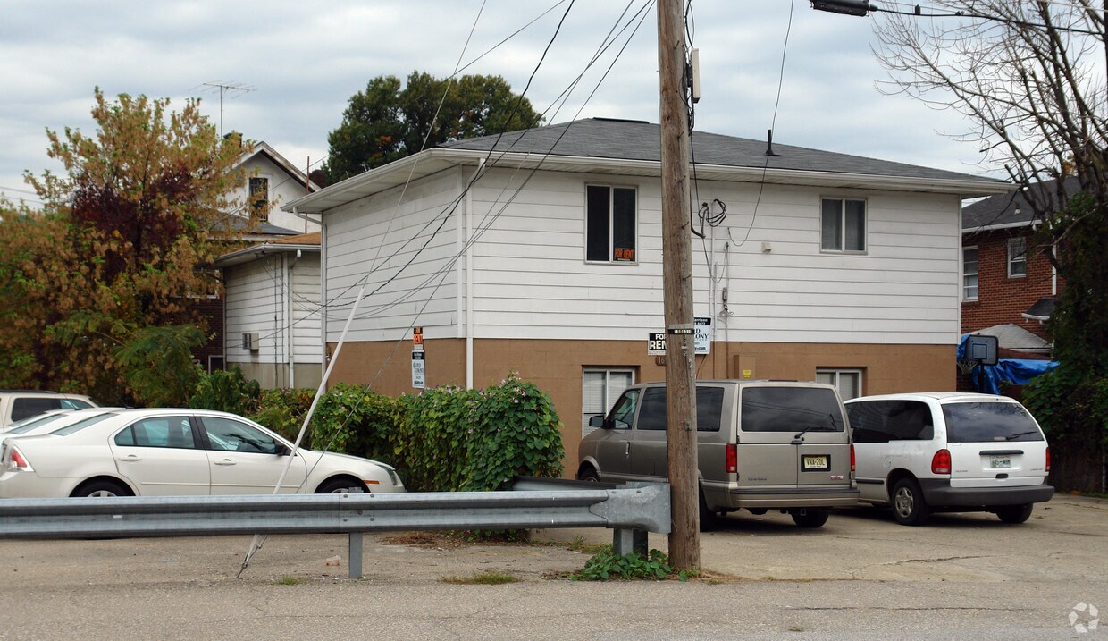 Building Photo - 1618 McClung St