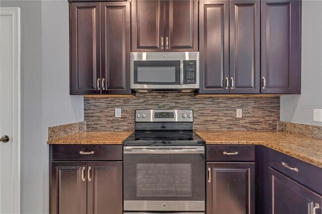 Building Photo - 9892 Pecan Hickory Way