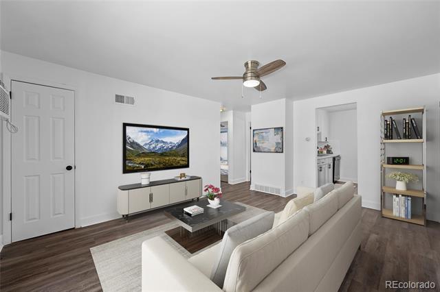 Foto del edificio - 4029 Upham St