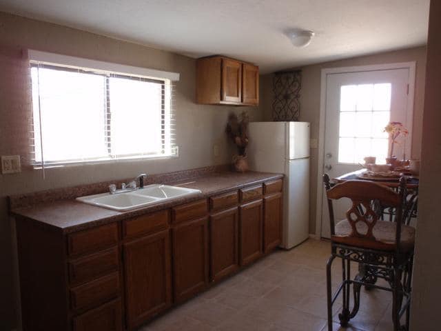 Foto del edificio - 420 E Garfield St