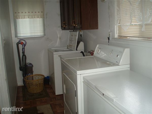 Foto del edificio - 3124 Golfside Dr