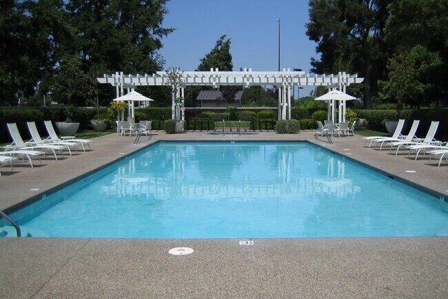 Building Photo - 141 Marina Lakes Dr