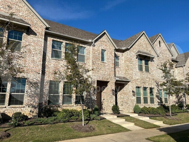 Foto del edificio - 1501 Perrin Ln.