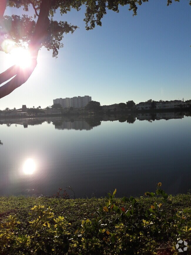 Jade Winds Apartments for Rent with Utilities Included Miami, FL 5