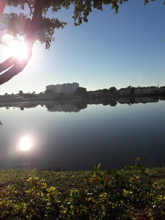 Water View - 1670 NE 191st St