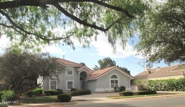 Building Photo - 525 Rosinante Rd