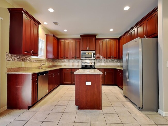 Foto del edificio - 162 Grayson Ave