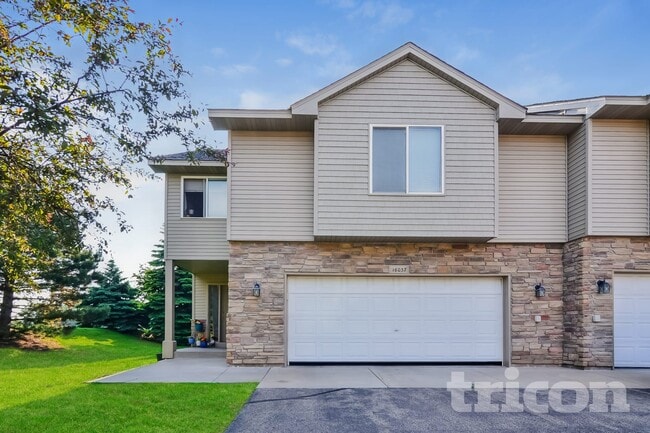 Building Photo - 16037 Flagstaff Ave W