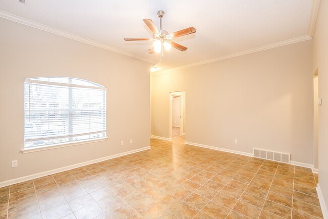 Foto del edificio - 10222 Evening Hill Dr