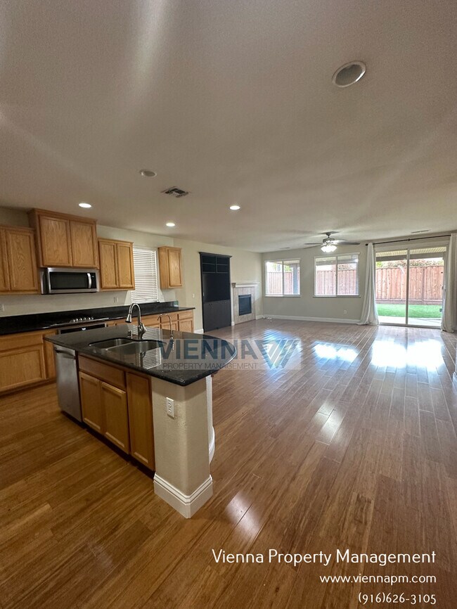 Foto del edificio - 7208 Artisan Cir
