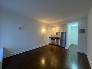 Building Photo - 163 E 87th St