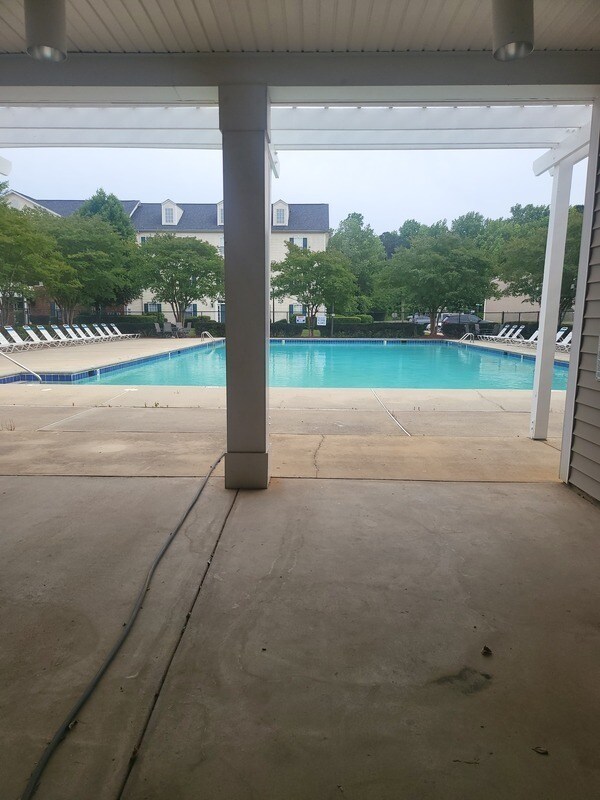 Building Photo - 1523 Saffron Ct