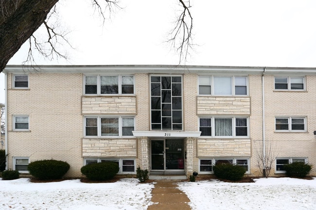 Building Photo - 311-317 Park Ave