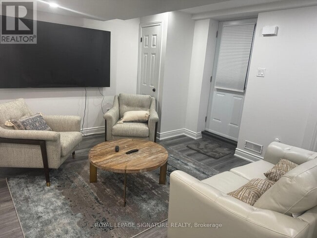 Photo du bâtiment - 44 Isabella St