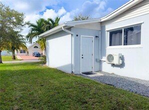 Building Photo - 8940 SW 198th Terrace