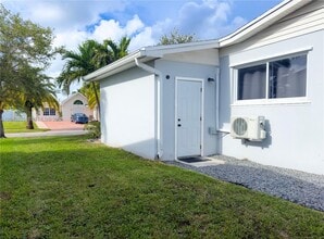 Building Photo - 8940 SW 198th Terrace