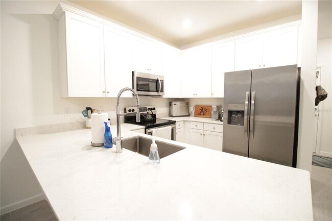 Foto del edificio - 729 NW 126th Terrace