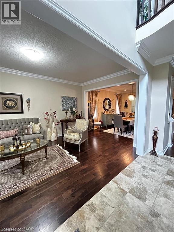 Building Photo - 722 Sundew Dr