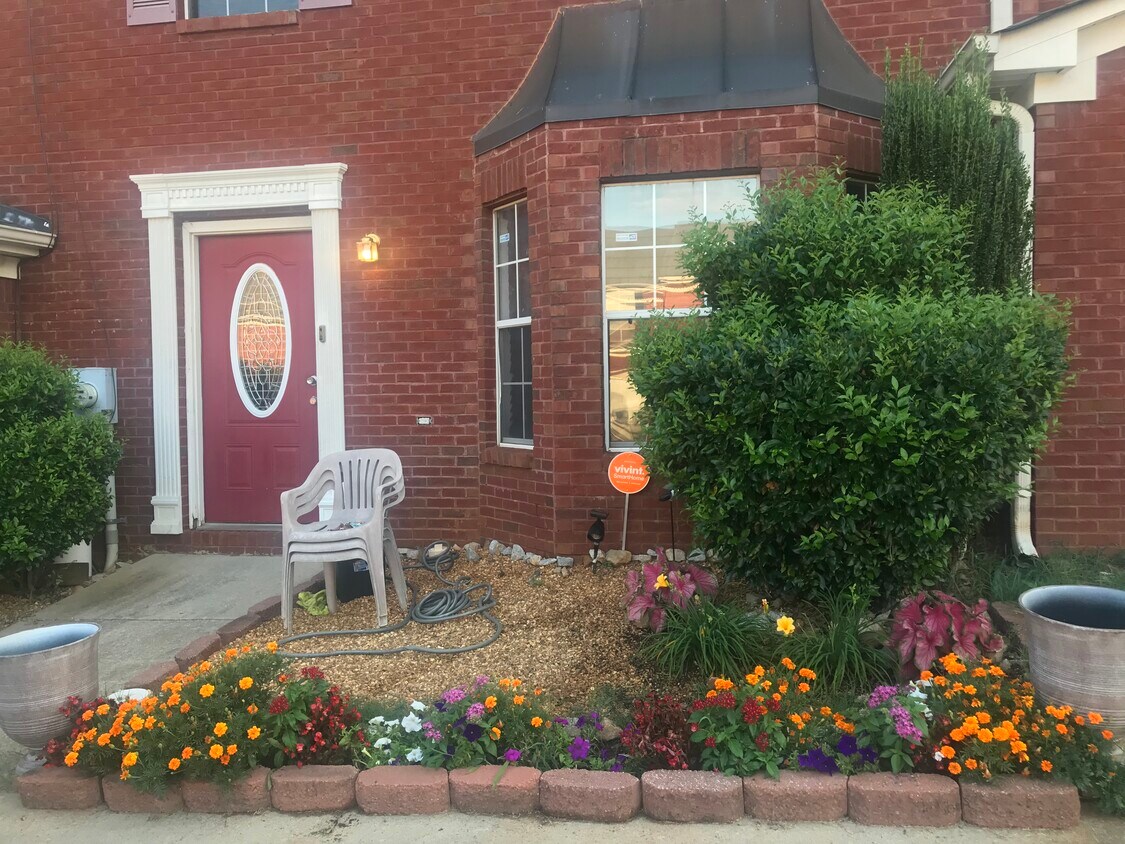 5599 Windfall Ln, Lithonia, GA 30058 Townhome Rentals in Lithonia GA