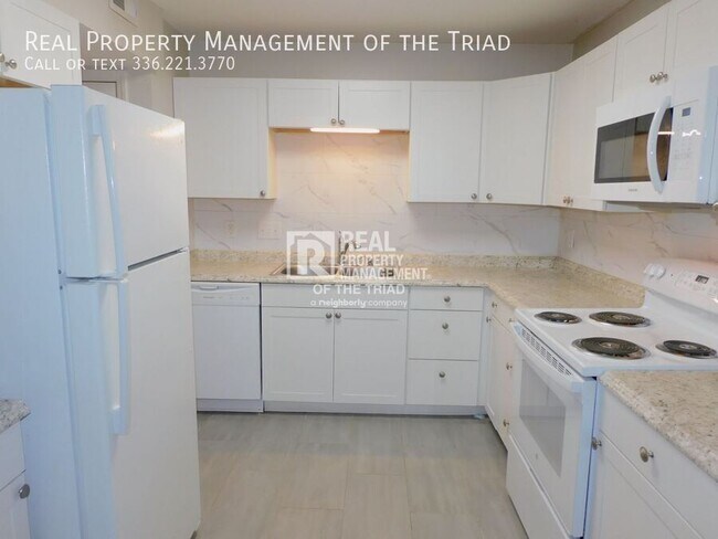 Foto del edificio - 4312 Edith Ln