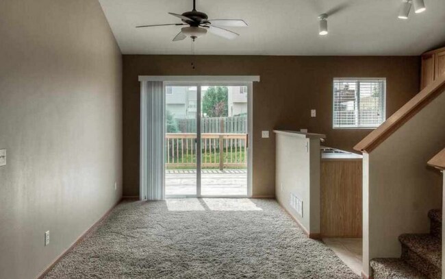 Foto del edificio - Inviting 3-Bedroom Near 168th & Giles!!