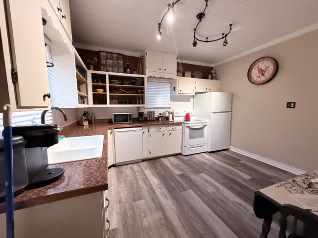 Foto del edificio - 105 3rd Ave W