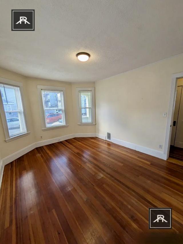 Building Photo - 3 bedroom in Brighton MA 02135