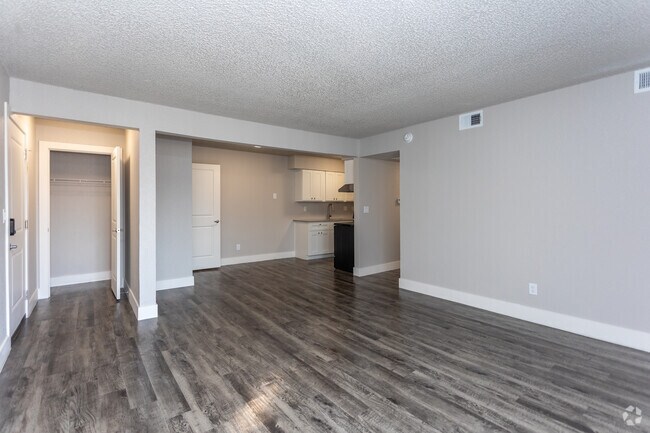 2BR, 2BA - 960SF - Parc at Prairie Grass