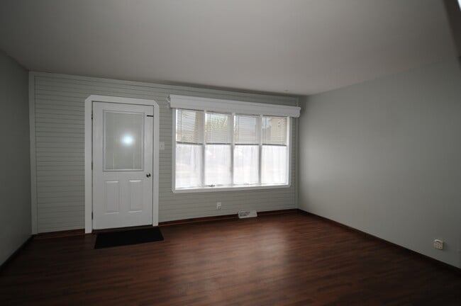 living room - 375 Elm Ave