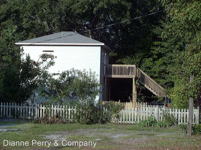 Building Photo - 1 br, 1 bath House - 5109 Belgrave Apt. A