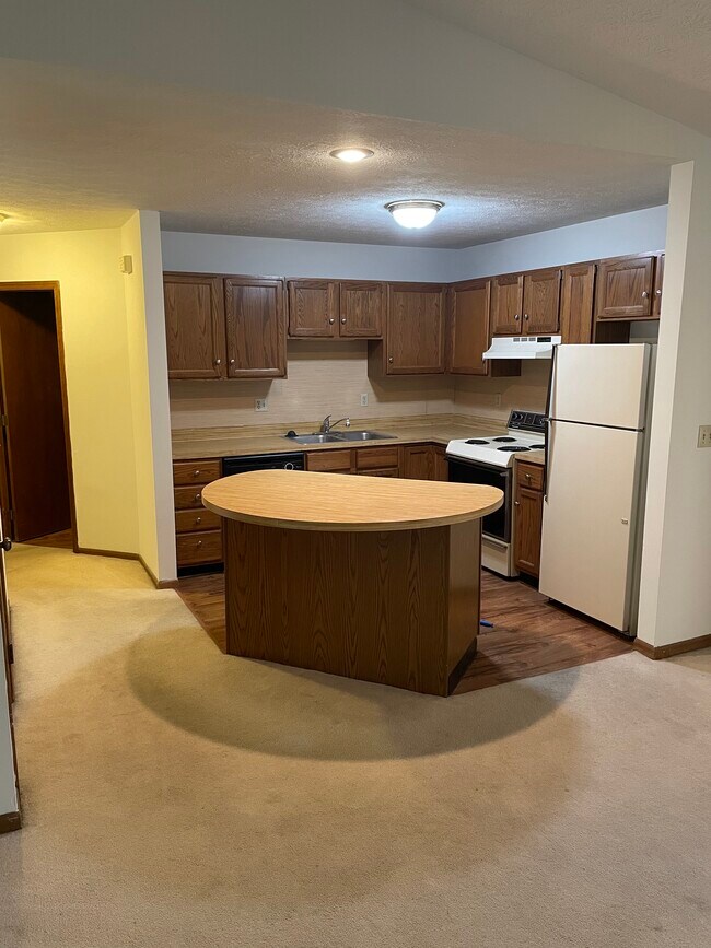 Building Photo - 4097 Applewood Ln