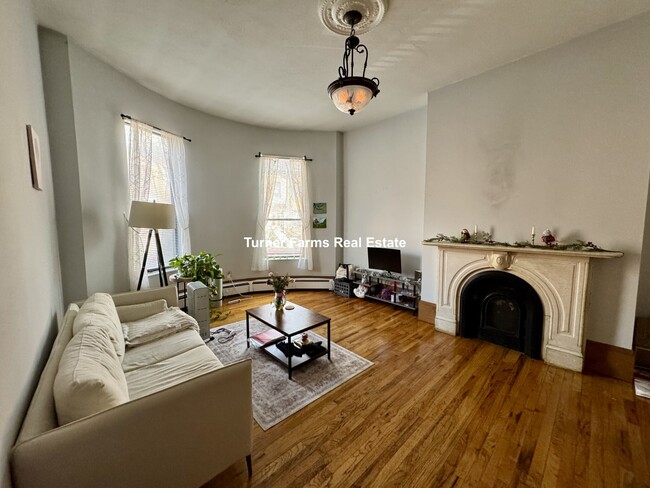 Foto del edificio - 91 E Brookline St