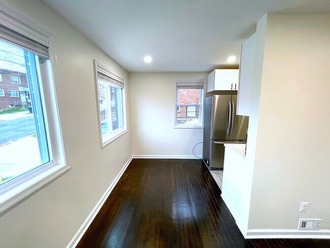 Área de comedor - 131 Joliet St SW