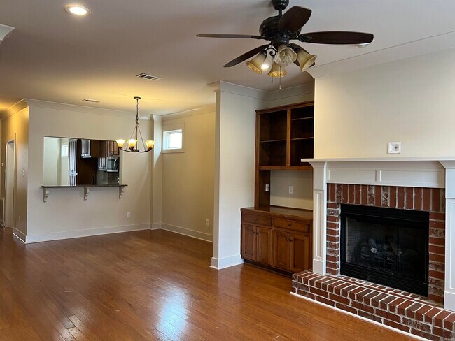 Building Photo - 269 Prospect Park Cir