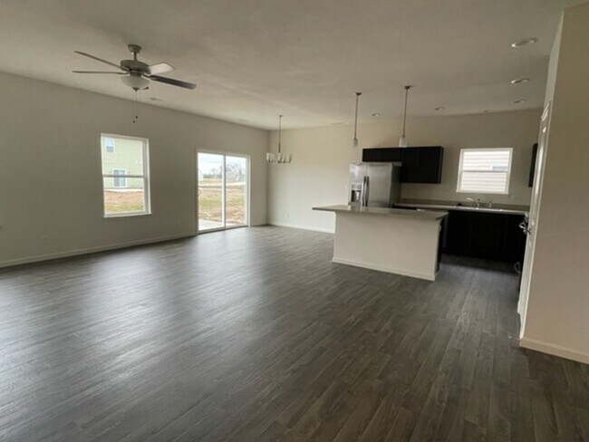 Foto del edificio - Avalon Bluff...3 Bedroom 2 Bath House