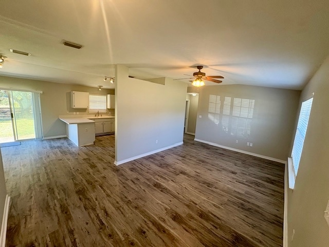 Building Photo - 2027 Las Vegas Trail