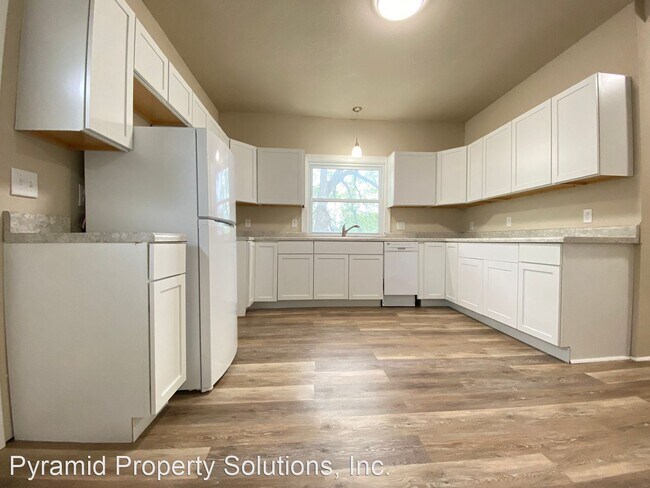 Building Photo - 4 br, 2 bath House - 715 Kirkwood Ave