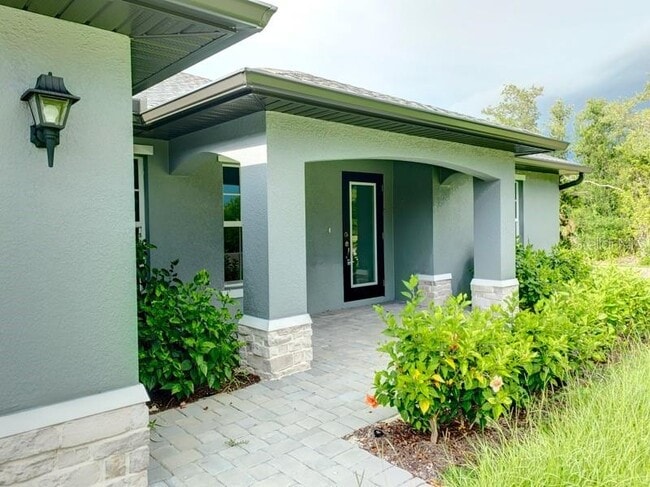 Building Photo - 22376 Blanchard Ave