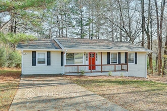 Building Photo - 3197 Delhi Dr