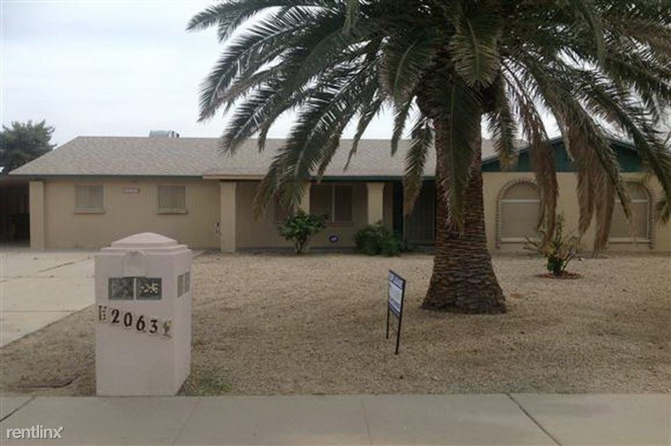 Primary Photo - 2063 W Morningside Dr