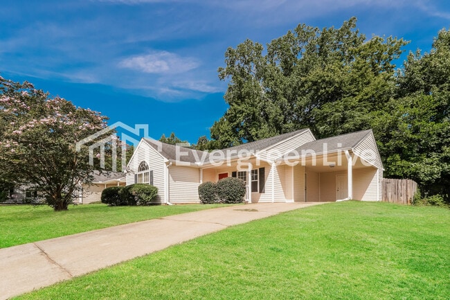 Building Photo - 159 Long Creek Dr