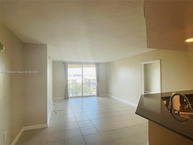 Building Photo - 201 Golden Isles Dr