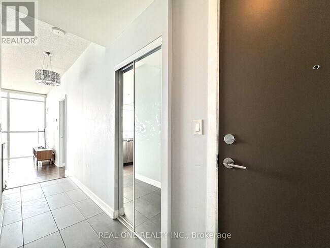 Building Photo - 4099 Brickstone Mews