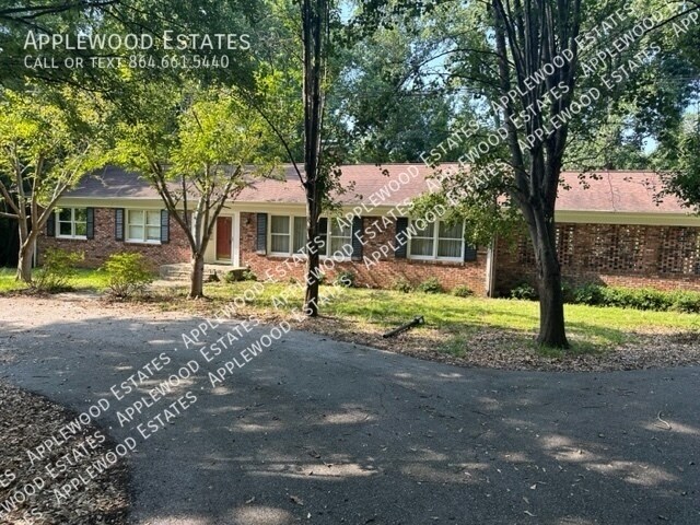 Primary Photo - 108 Pine Acres Rd