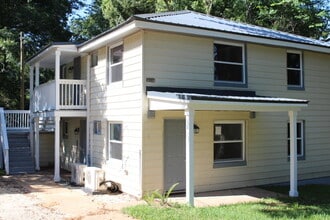 Building Photo - 4393 Florence Dr