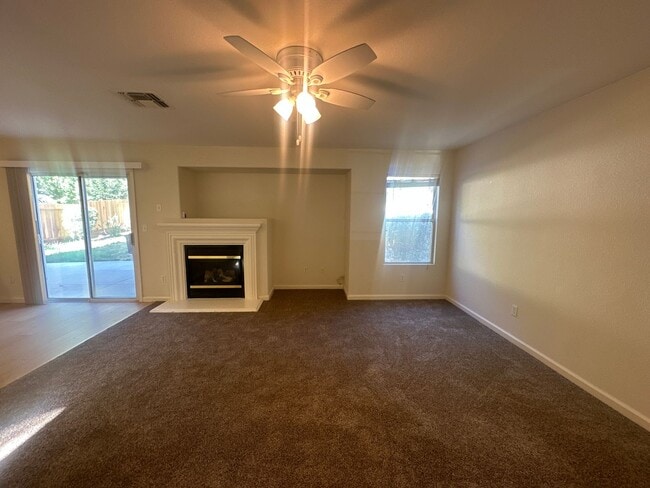 Building Photo - 87 Black Crow Ln